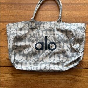 ALO Yoga Gray Tie-Dye Canvas Tote Bag